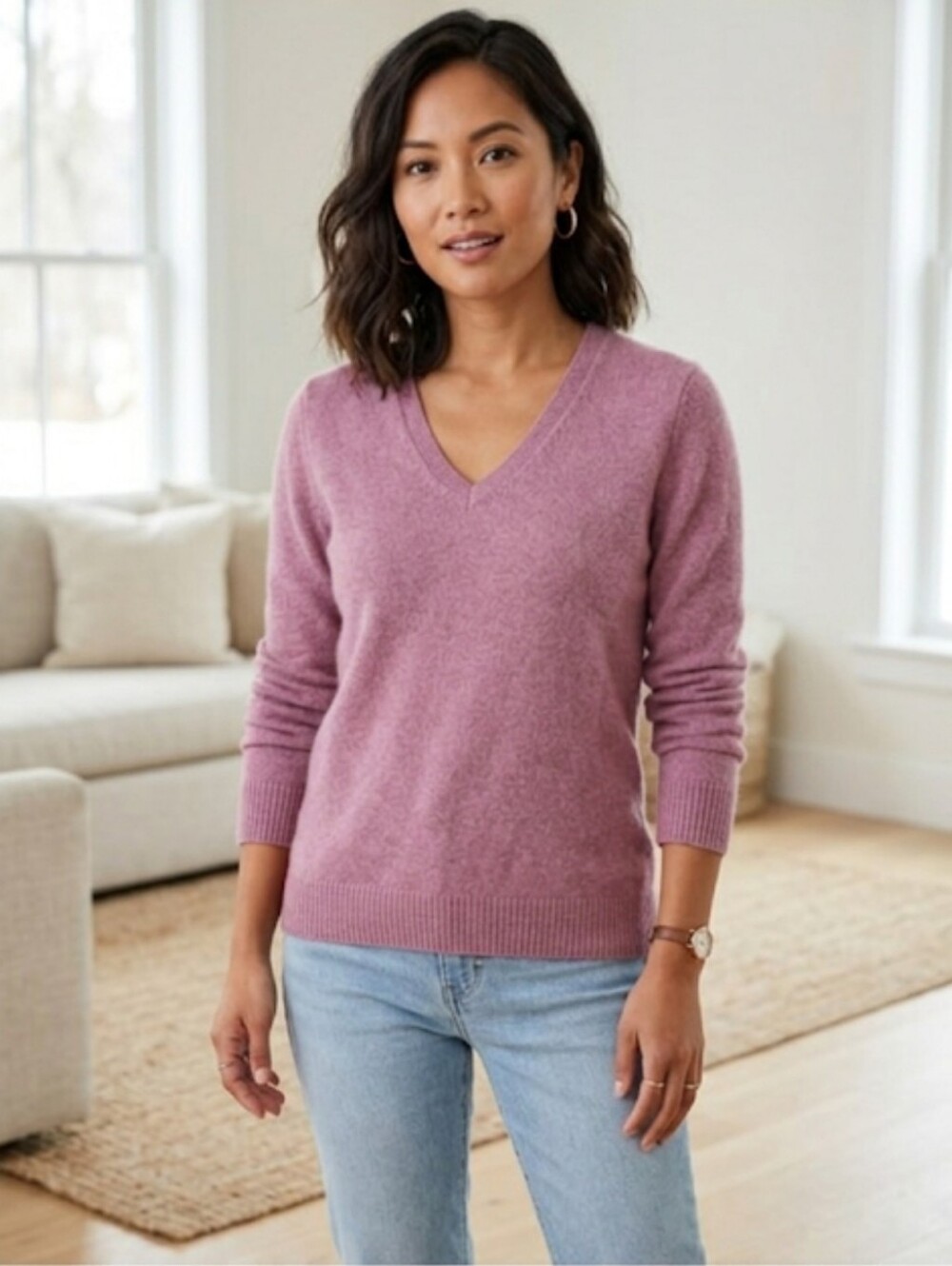 L.L. Bean Womens' Classic V-Neck Cashmere Sweater in Mauve